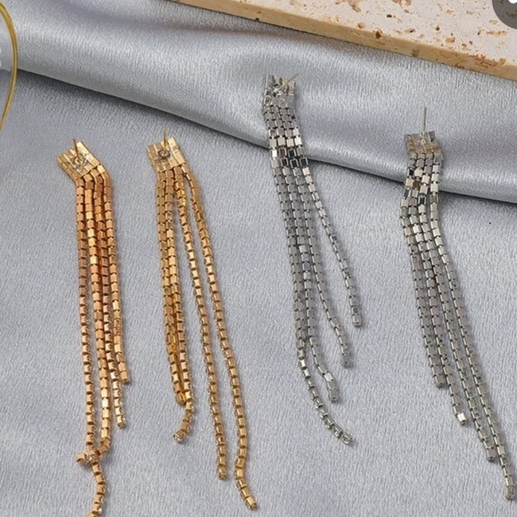 Long Tassel Drop Rhinestone Earrings In Silver Tone - Picture 8 of 11